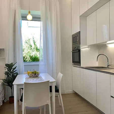 Beach Lili Apartment Split