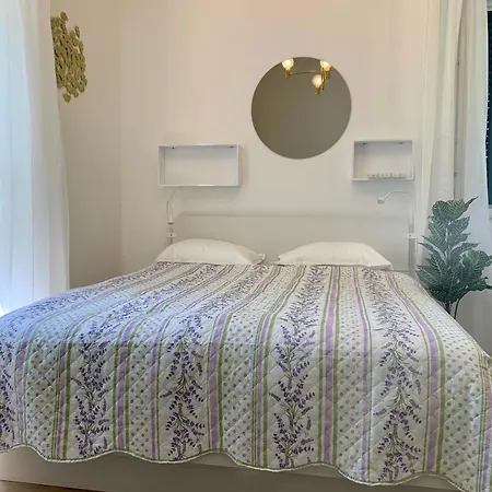 Beach Lili * スプリト